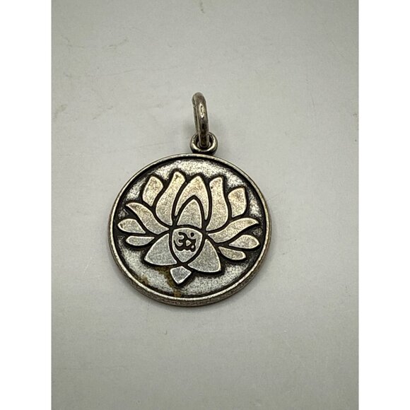 Alex And Ani Lotus Blossom Charm Pendant 2014 Silver Tone - Picture 1 of 3